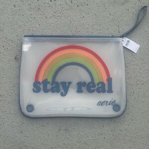 NWT AERIE "STAY REAL" WET / DRY CLEAR ZIPPER BAG